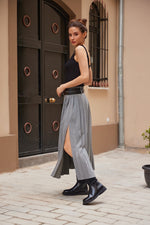 Charger le modèle 3D dans le visionneur de galerie, JUPE PLISSEE MODE FENTE COTE DOUBLE CEINTURE PLISSBELT GRIS