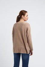 Charger le modèle 3D dans le visionneur de galerie, PULL LEGER FEMME V MELANGE DE LAINE CLAUDIA CAMEL
