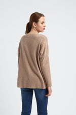 Charger le modèle 3D dans le visionneur de galerie, PULL LEGER FEMME V MELANGE DE LAINE CLAUDIA CAMEL