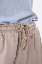 Charger le modèle 3D dans le visionneur de galerie, PANTALON FLUIDE FEMME DÉTENTE EN TENCEL MASTIC