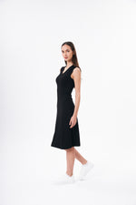 Charger le modèle 3D dans le visionneur de galerie, ROBE EXTENSIBLE V SANS MANCHES VERTIGE REGLISSE