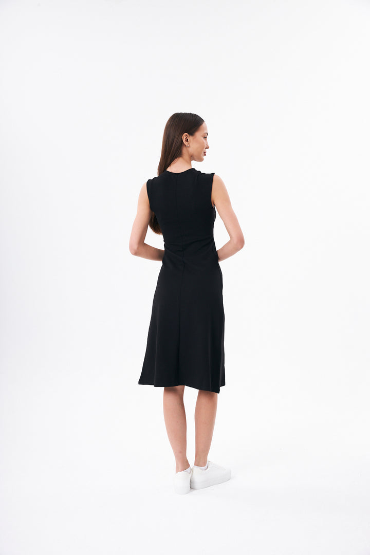 ROBE EXTENSIBLE V SANS MANCHES VERTIGE REGLISSE