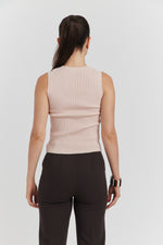 Charger le modèle 3D dans le visionneur de galerie, DEBARDEUR TRICOTE MAILLE SOYEUSE VELORA POUDRE