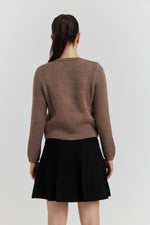 Charger le modèle 3D dans le visionneur de galerie, GILETS BOUTONS PRESSIONS PERLES NELYRA TAUPE