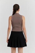 Charger le modèle 3D dans le visionneur de galerie, PULL TRES SOYEUX SANS MANCHES ISSELIA TAUPE