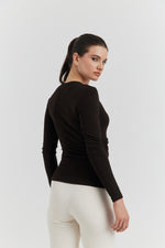 Charger le modèle 3D dans le visionneur de galerie, CACHE COEUR MANCHES LONGUES BOUCLE METAL ANELYS CHOCOLAT