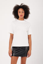 Charger le modèle 3D dans le visionneur de galerie, T-SHIRT FEMME CASSIKA BLANC