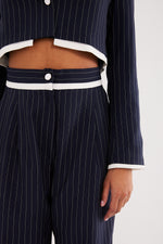 Charger le modèle 3D dans le visionneur de galerie, ENSEMBLE VESTE ET PANTALON RAYURE TENNIS FEMME BLANCHERAY FOND MARINE