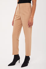 Charger le modèle 3D dans le visionneur de galerie, PANTALON DAILY FEMME KAROL CAMEL
