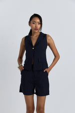 Charger le modèle 3D dans le visionneur de galerie, ENSEMBLE GILET ET SHORT AMARA MARINE