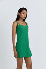 Charger le modèle 3D dans le visionneur de galerie, ROBE BRODERIE ANGLAISE AUBELA VERT MENTHE