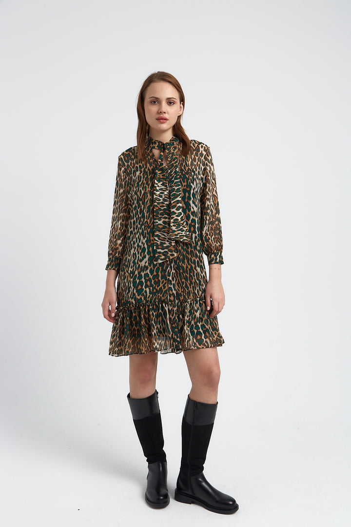 ROBE IMPRIME LEOPARD CORALIE DETAILS VERT