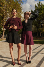 Charger le modèle 3D dans le visionneur de galerie, JUPE MAILLE PLISSEE ZYA BORDEAUX