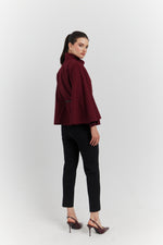Charger le modèle 3D dans le visionneur de galerie, PONCHO AVEC CEINTURE LUNEA BORDEAUX
