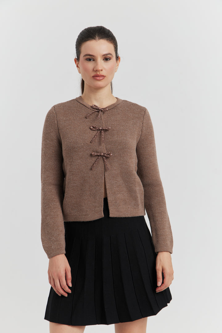 GILETS BOUTONS PRESSIONS PERLES NYLERA TAUPE