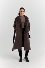 Charger le modèle 3D dans le visionneur de galerie, MANTEAU PEIGNOIR COL TAILLEUR AURELYS MARRON
