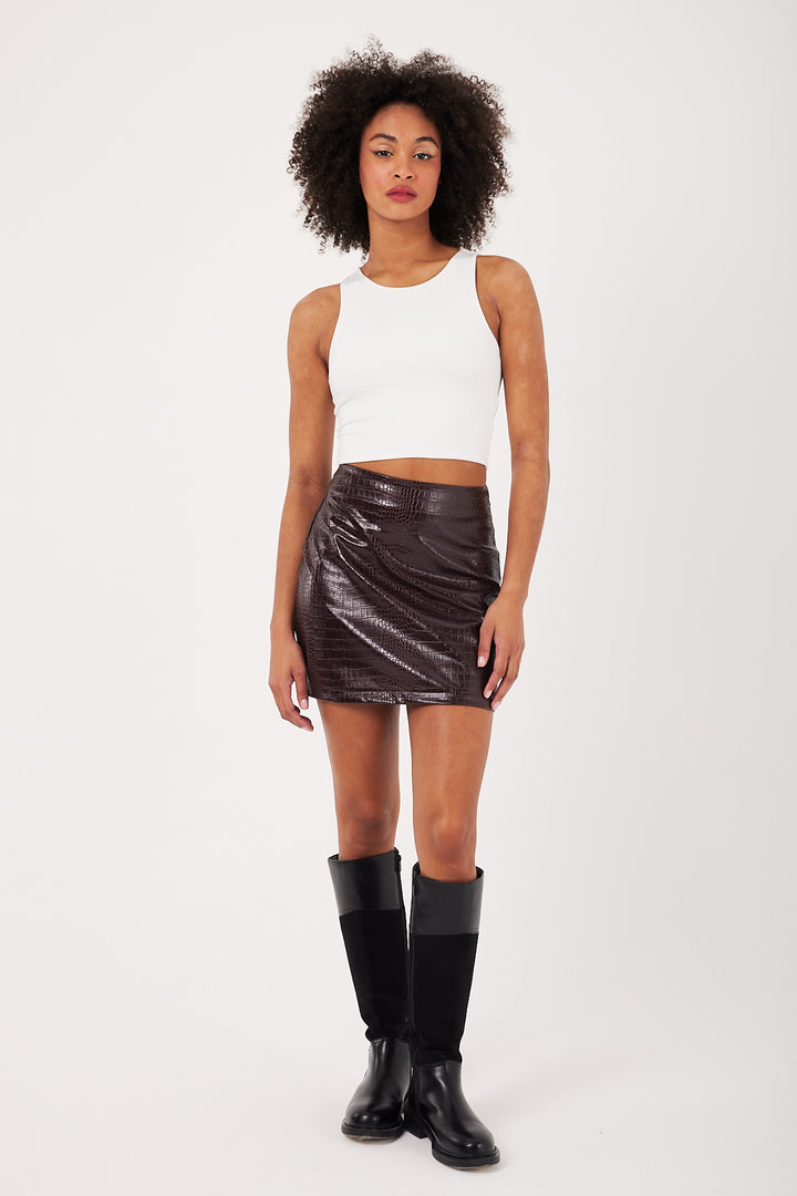 MINI JUPE EFFET CROCO EN PVC CRAQUOLE BORDEAUX